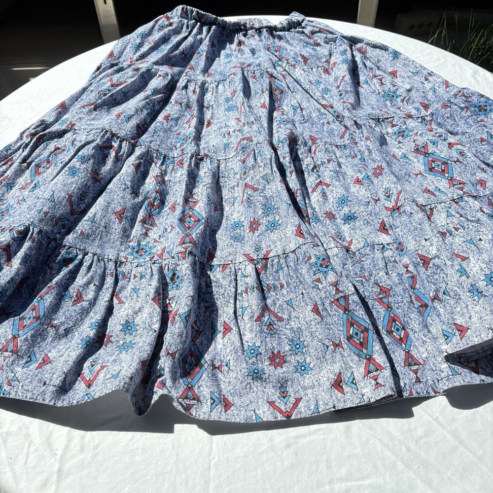 Vintage Southwestern Aztec Maxi Skirt Size L/XL Waist Band Twisted Tiered